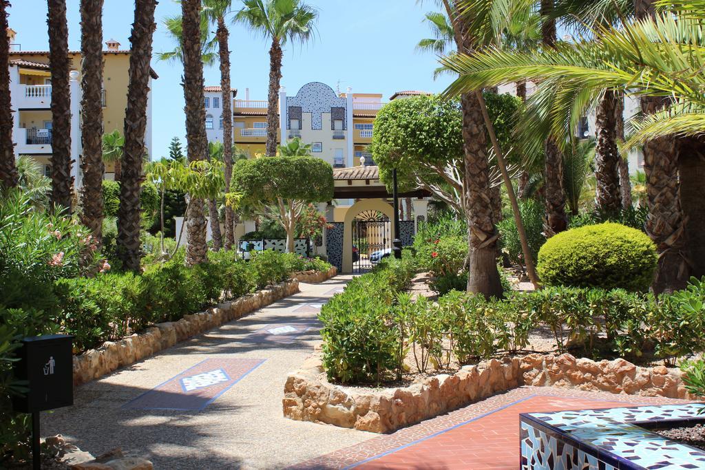 Ferienwohnung Aldea Del Mar Torrevieja Exterior foto